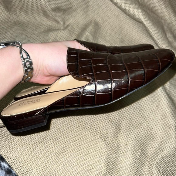 Leather Crocodile Michael Kors Slip on Mules - Picture 5 of 6